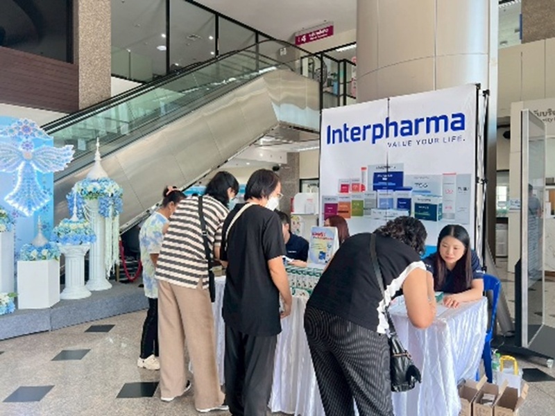 DONATE BLOOD DONATE LOVE 27